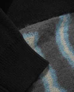 Knits><noscript><img width=